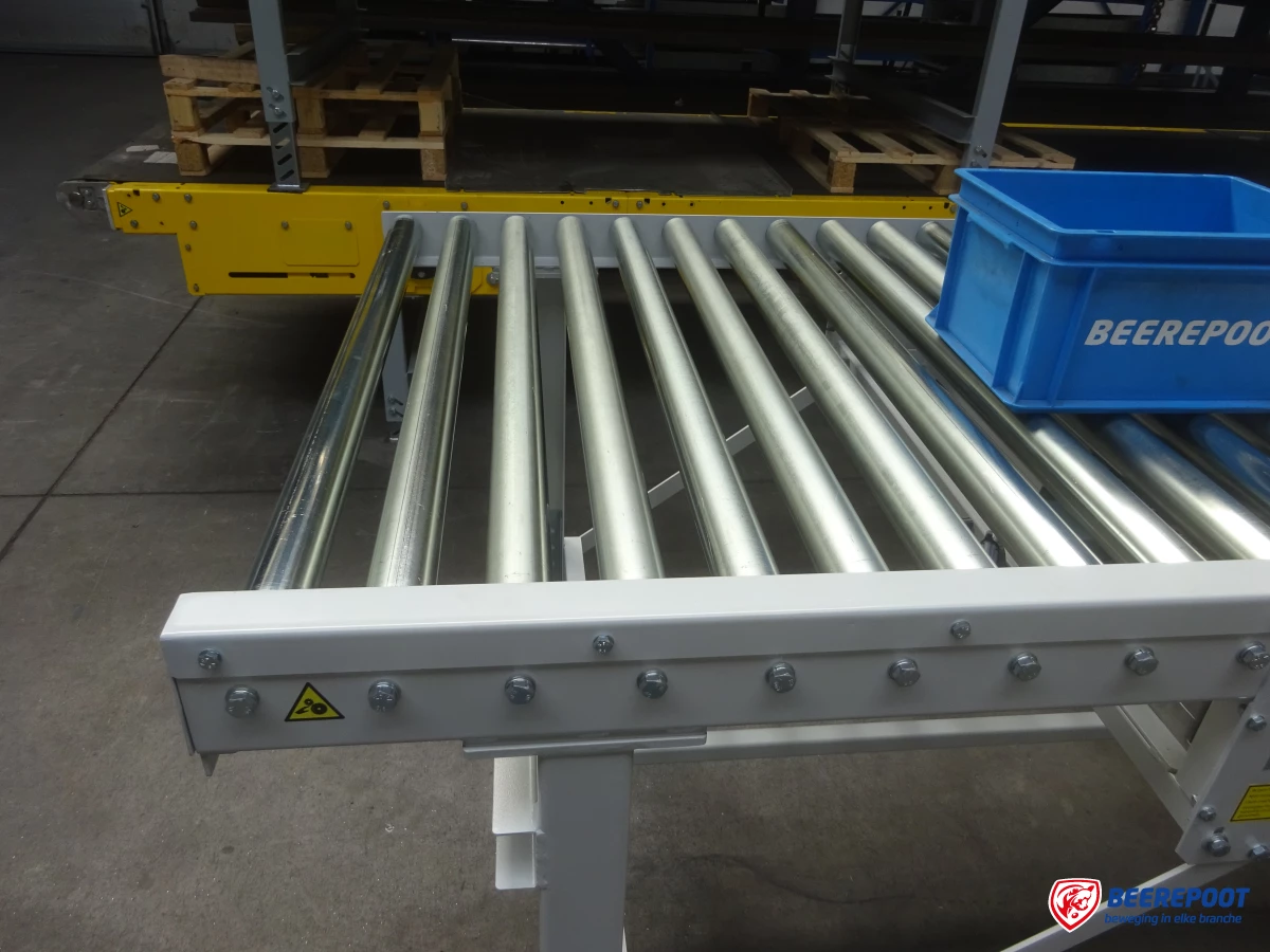 Aanvoerbanen laminop tegels